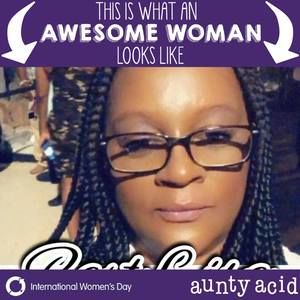 Meet your Posher, Sandy